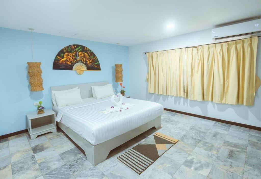 Hotel Nirvana - La Dolce Vita Phuket Exterior photo